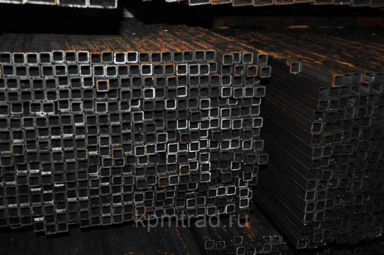 Труба квадратная профильная 60х60х4 мм