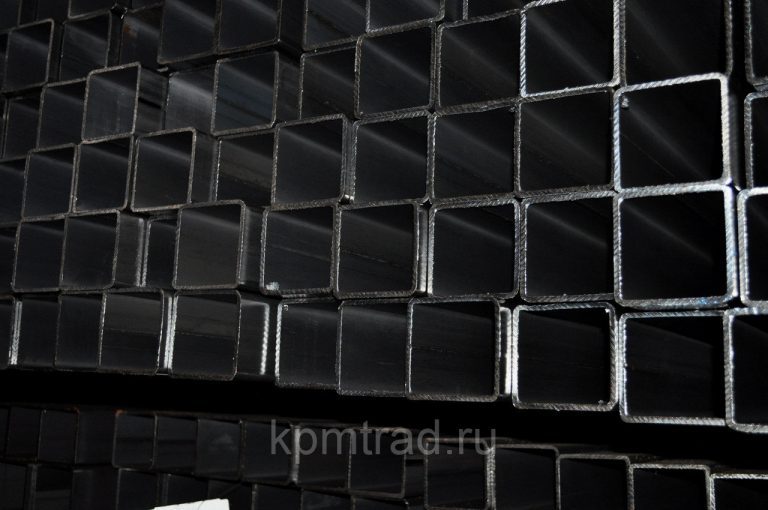 Труба квадратная профильная 140х140х7 мм