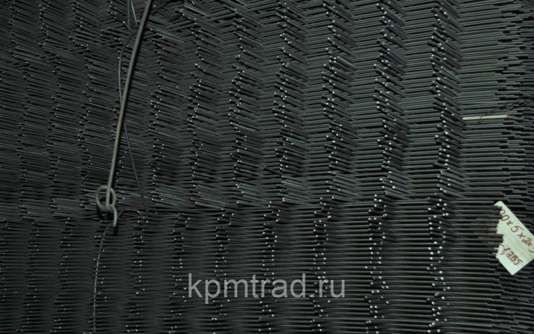 Сетка черная 200х200х5 мм