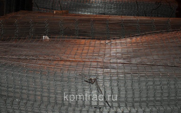 Сетка кладочная 50х50х4 мм в картах