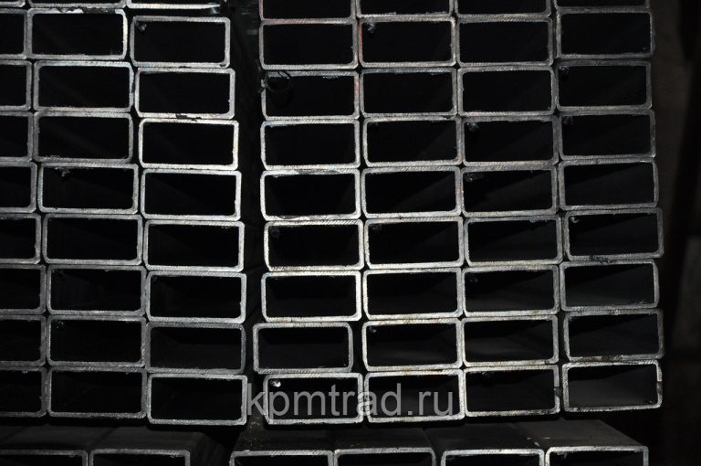 Труба прямоугольная профильная 180х100х6 мм