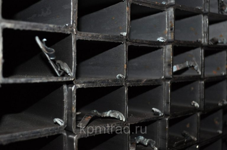 Труба прямоугольная профильная 40х20х1.75 мм