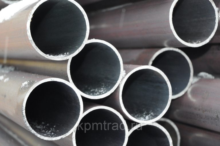 Труба бесшовная 32х4 мм ГОСТ 8732-78 ст. 20