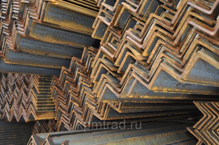 Уголок равнополочный 70х70х6