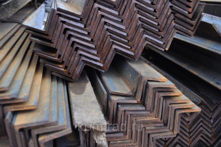 Уголок равнополочный 160х160х12