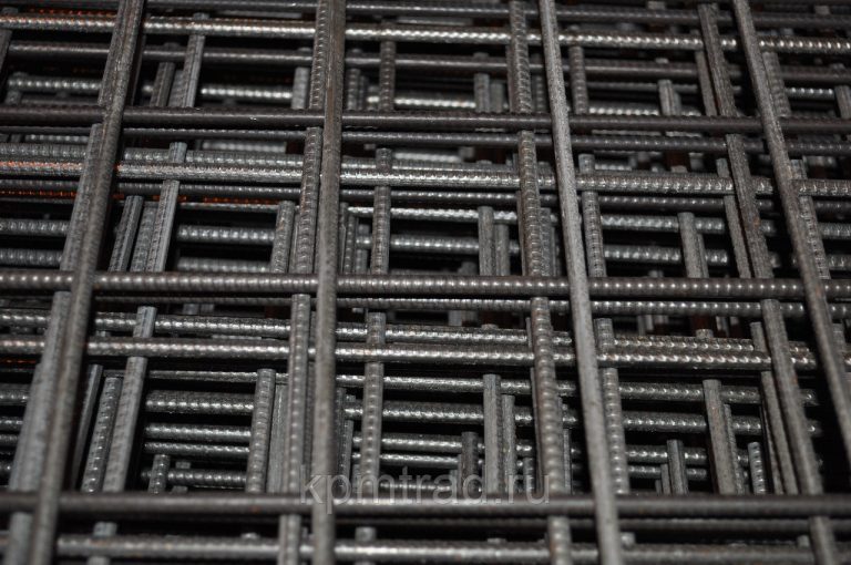 Сетка дорожная 50х50х5 мм в картах