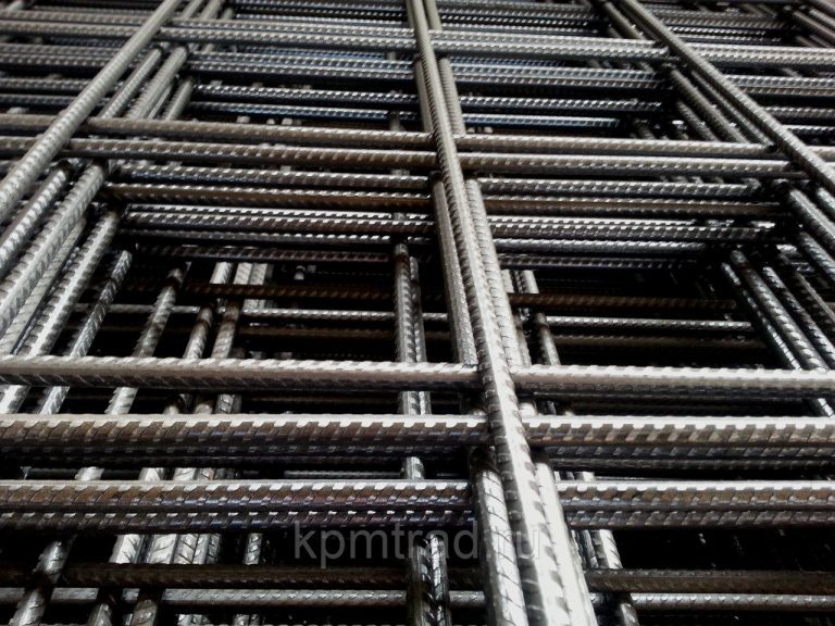 Сетка кладочная 100х100х12 мм в картах