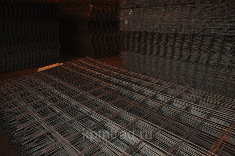 Сетка арматурная 100х100х3 мм в картах