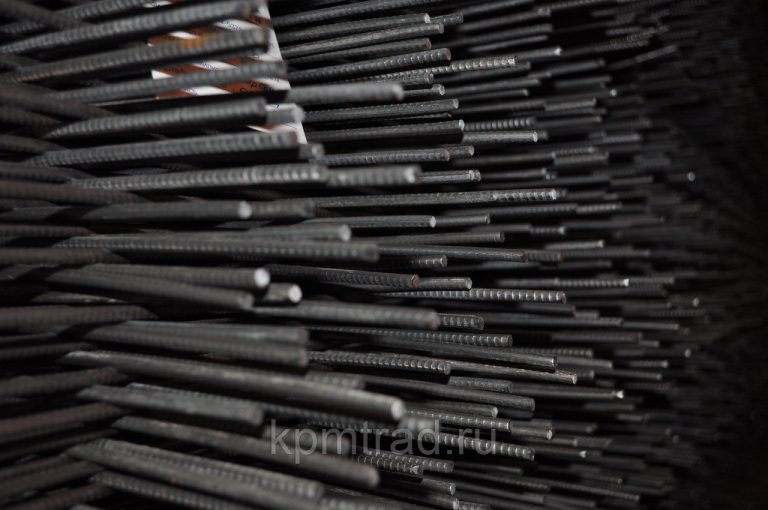 Сетка металлическая ячейка 200х200х3 мм в картах