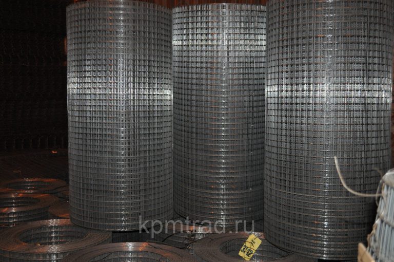 Сетка металлическая ячейка 200х200х4 мм в картах