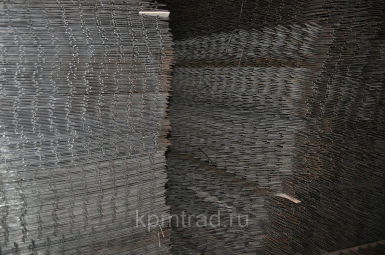 Сетка металлическая ячейка 200х200х5 мм в картах