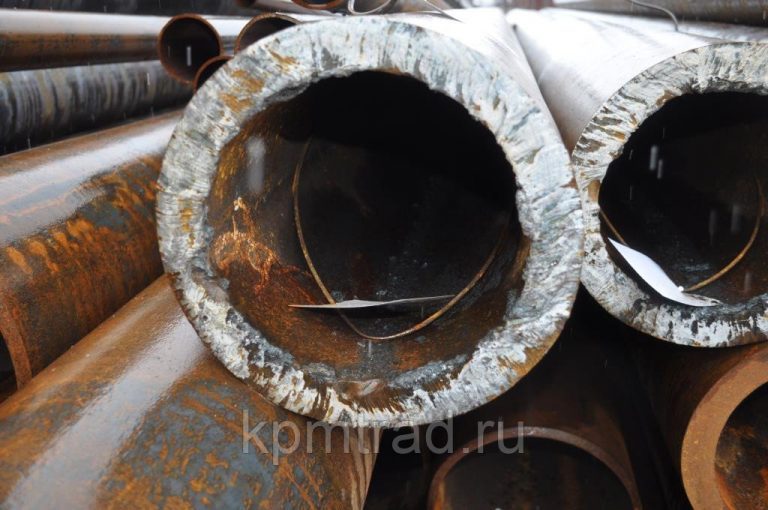 Труба бесшовная 121х30 мм ГОСТ 8732-78 ст. 20