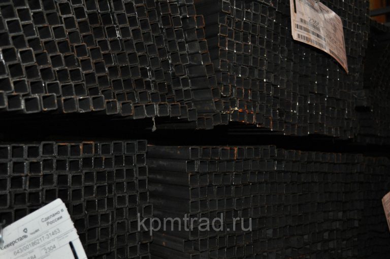 Труба квадратная профильная 30х30х1.75 мм