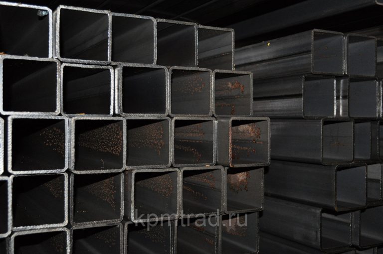 Труба квадратная профильная 50х50х3.5 мм