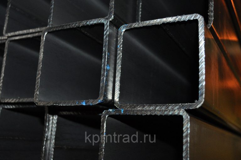 Труба квадратная профильная 60х60х5 мм