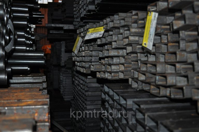 Труба прямоугольная профильная 40х28х1.5 мм