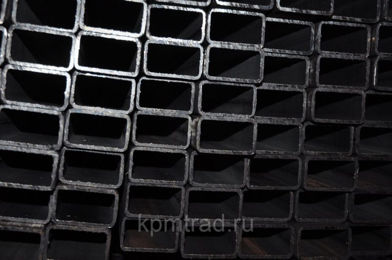 Труба прямоугольная профильная 50х25х1.75 мм