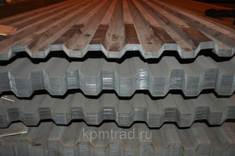 Профнастил профлист оцинкованный С8х1150х0.7 мм для забора и крыши