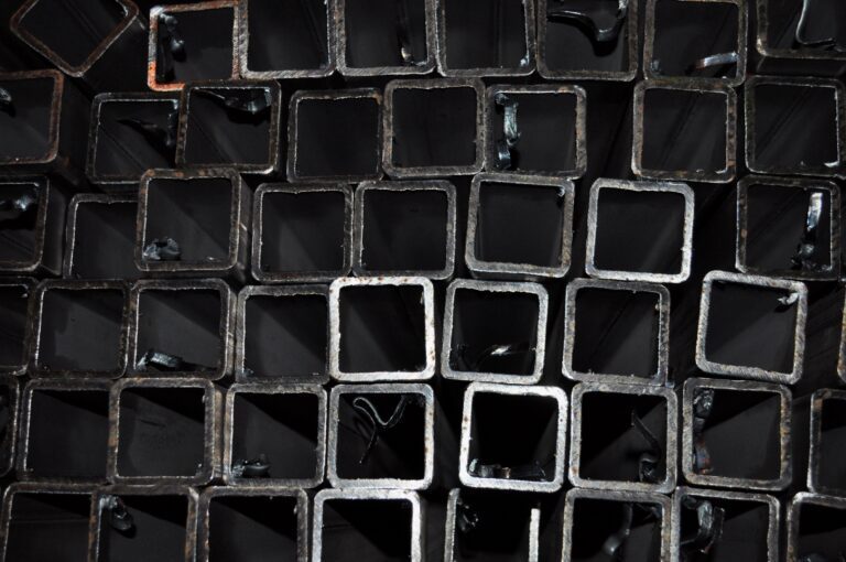 Труба квадратная профильная 60х60х3 мм