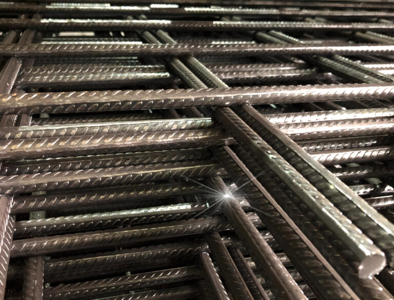 Сетка металлическая ячейка 150х150х10 мм в картах