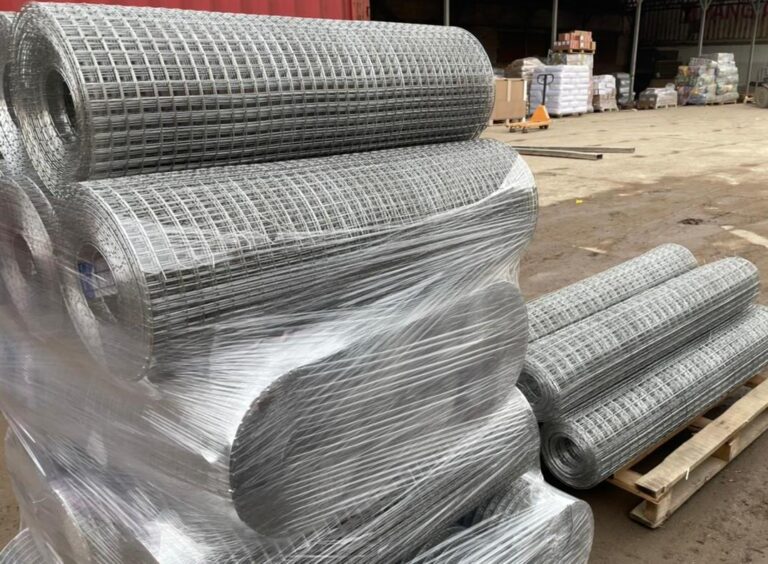 Сетка оцинкованная 20х20х0.6 мм в рулоне