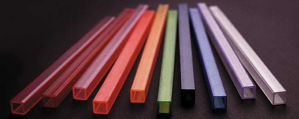 polimernye-kvadratnye-truby